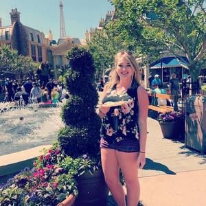 Meet your Posher, Cameron